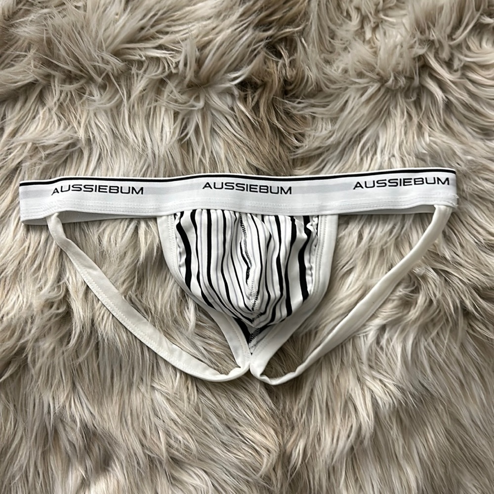 Aussiebum new without tag